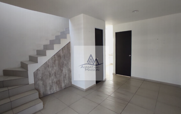 Casa en venta en Real Del Valle, Tlajomulco de Zúñiga — foto 3 de 12
