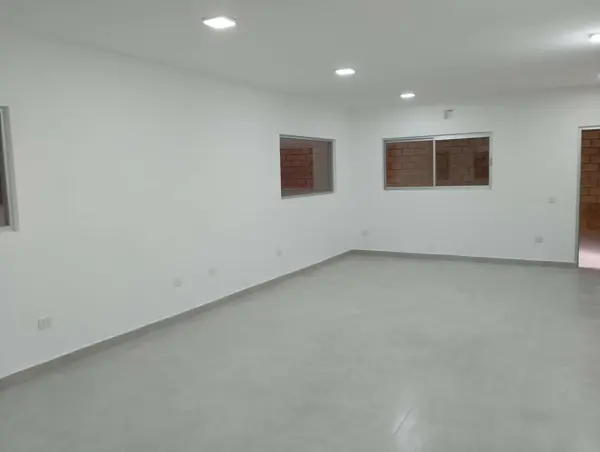 Nave en renta en Quintas Anna, Torreón — foto 2 de 29