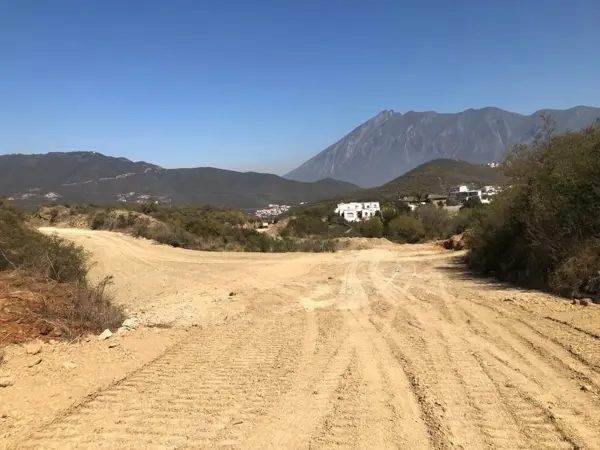 Terreno en Venta en Carretera Nacional