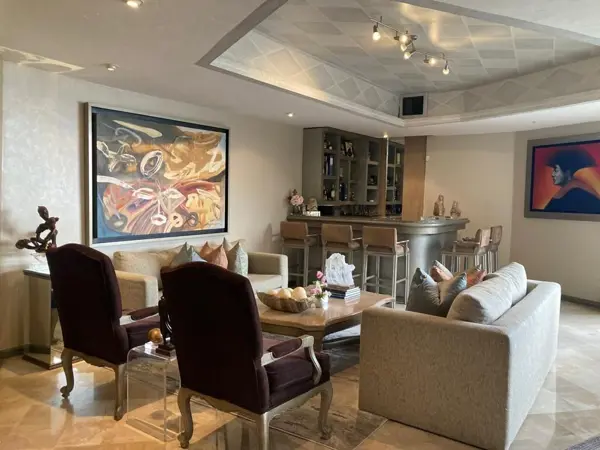Casa en venta en Balcones del Valle, San Pedro Garza García — foto 3 de 10