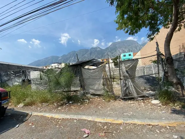 Terreno en venta en Adolfo Lopez Mateos, Santa Catarina — foto 3 de 5