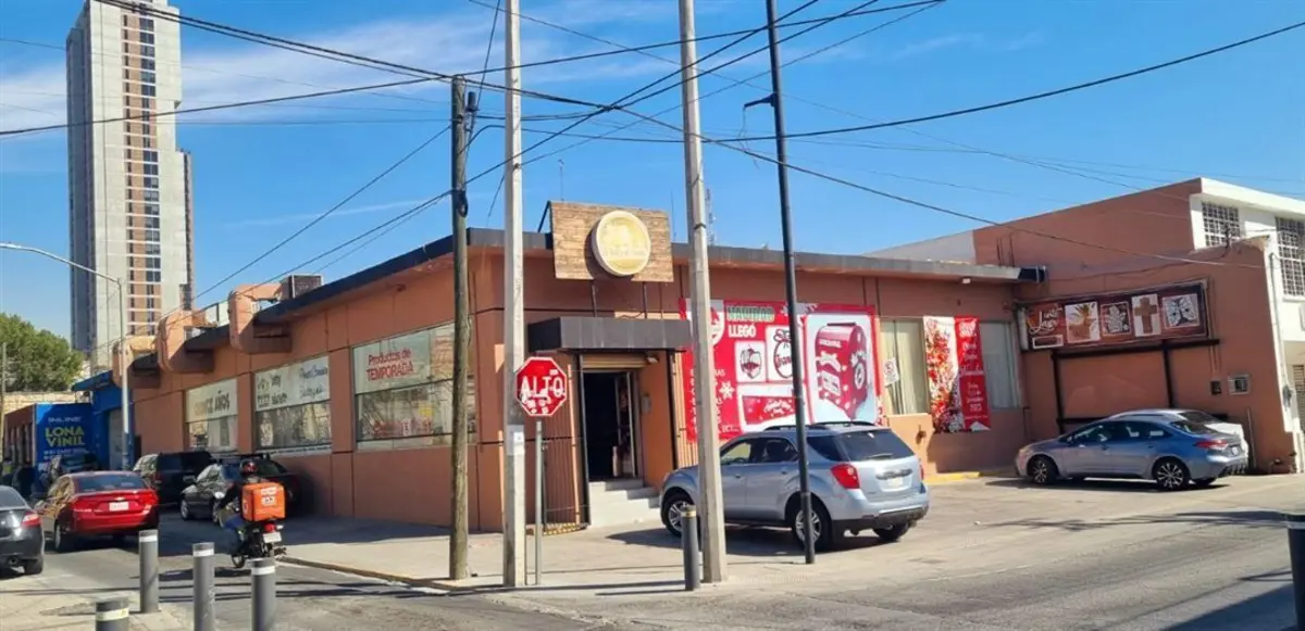 LOCAL EN VENTA EN EL CENTRO DE MONTERREY LOCAL EN VENTA EN EL CENTRO DE MONTERREY