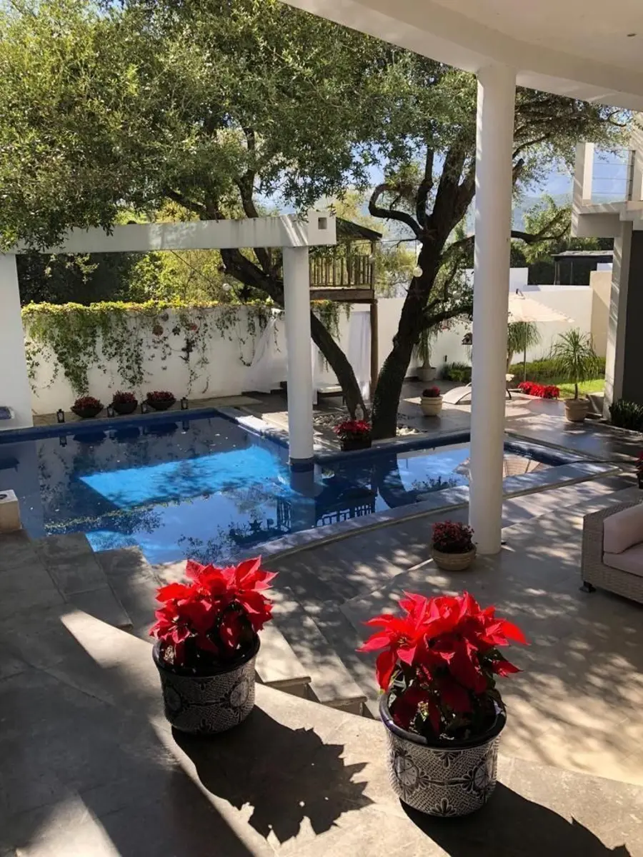 Casa en venta en Portal del Huajuco, Monterrey — foto 1 de 5