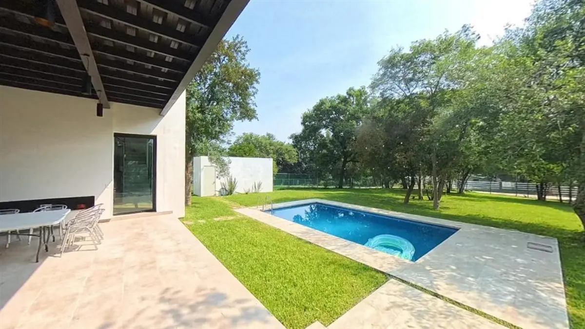 Quinta en venta en Montemorelos Centro, Montemorelos — foto 1 de 5