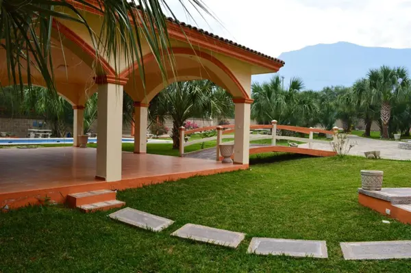 QUINTA EN VENTA  SANTIAGO  Fracc. Villas de la Boca