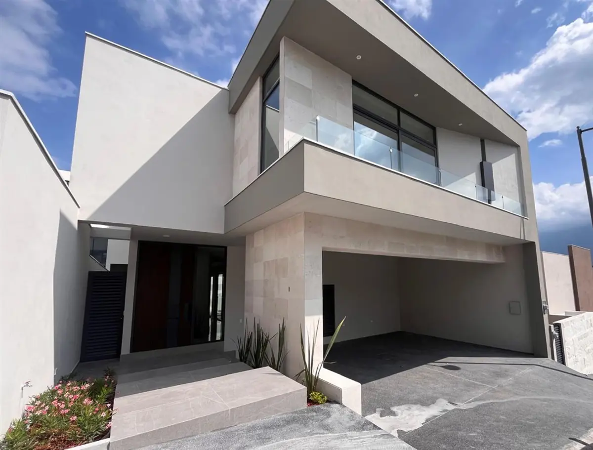 Casa en venta en Castaños del Vergel, Monterrey — foto 1 de 6