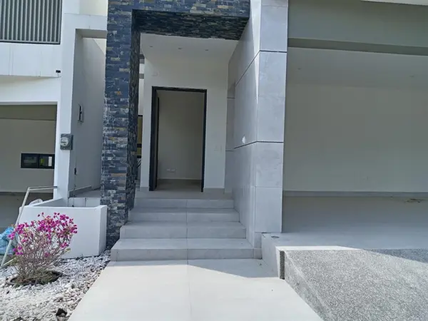 Casa en renta en Bosques de las Misiones Sector Encino, Santiago — foto 2 de 7