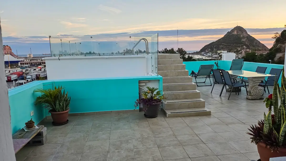 Departamento en venta en Playas del Sur, Mazatlán — foto 1 de 33