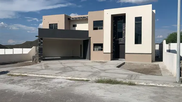 Casa en venta en Parras de la Fuente Centro, Parras — foto 3 de 10