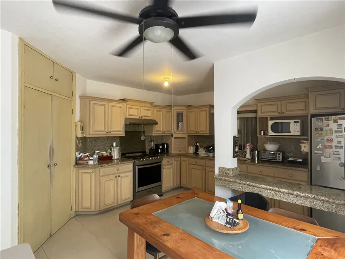 Casa en venta en Colinas de San Jeronimo, Monterrey — foto 1 de 9