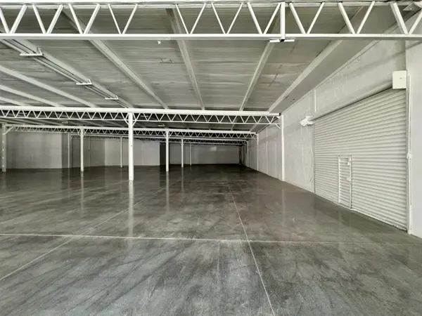 BODEGA/LOCAL COMERCIAL EN RENTA EN EL CENTRO DE MONTERREY, N.L.