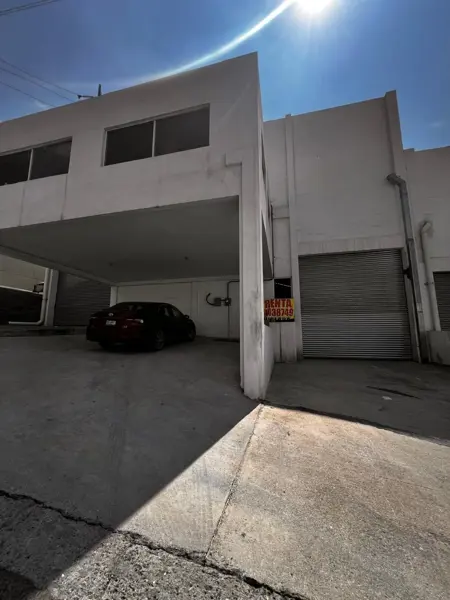 Bodega en venta en Parque 300, Santa Catarina — foto 3 de 9