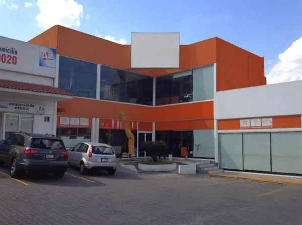 Local en renta en Las Cumbres, Monterrey — foto 3 de 14