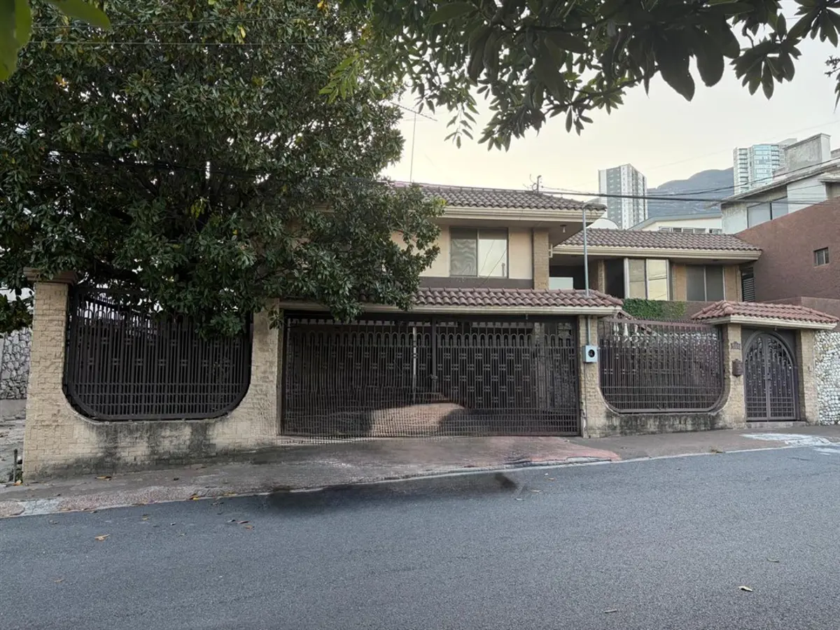Casa en venta en Vista Hermosa, Monterrey — foto 1 de 10