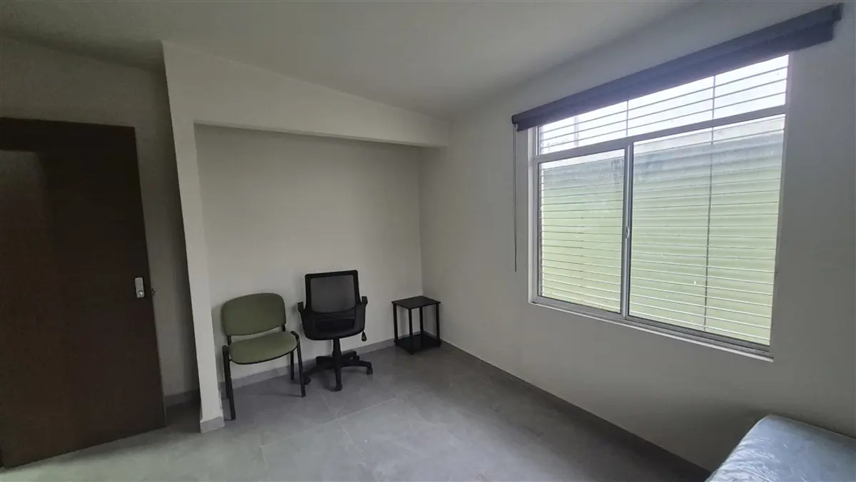 CASA EN VENTA AV. NOGALAR SAN NICOLAS CASA EN VENTA AV. NOGALAR SAN NICOLAS