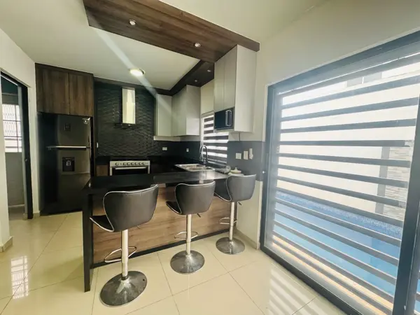 Casa en venta en Cumbres Provenza Sector Aqua, García — foto 3 de 11