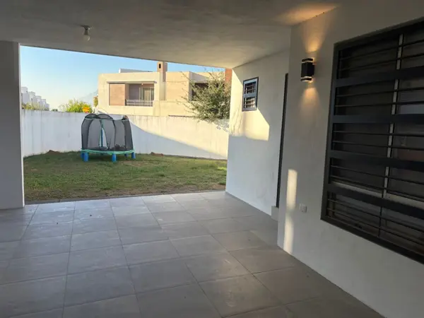 Casa en venta en Cumbres San Patricio, García — foto 3 de 7
