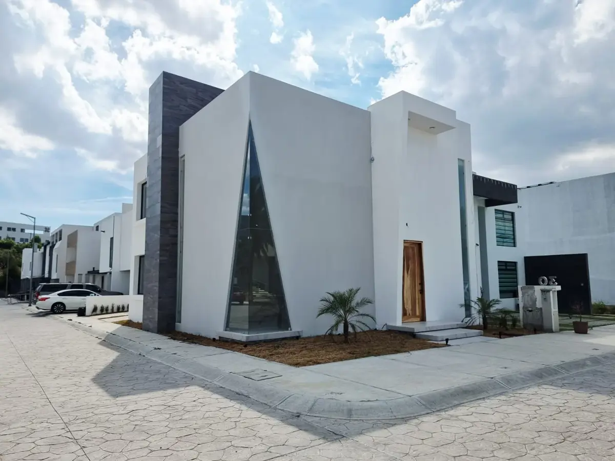 Casa en venta en Villas de la Concepción, San Agustín Tlaxiaca — foto 1 de 26