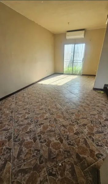 Casa en venta en Residencial Barcelona II, Mexicali — foto 3 de 4