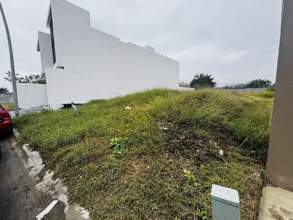 Terreno en venta en Amorada Privada Residencial, Santiago — foto 2 de 8