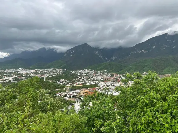 Terreno en venta en Lomas Mederos, Monterrey — foto 3 de 6