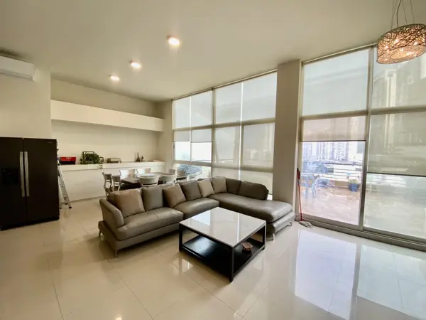 Casa en venta en Residencial Dinastía, Monterrey — foto 2 de 14