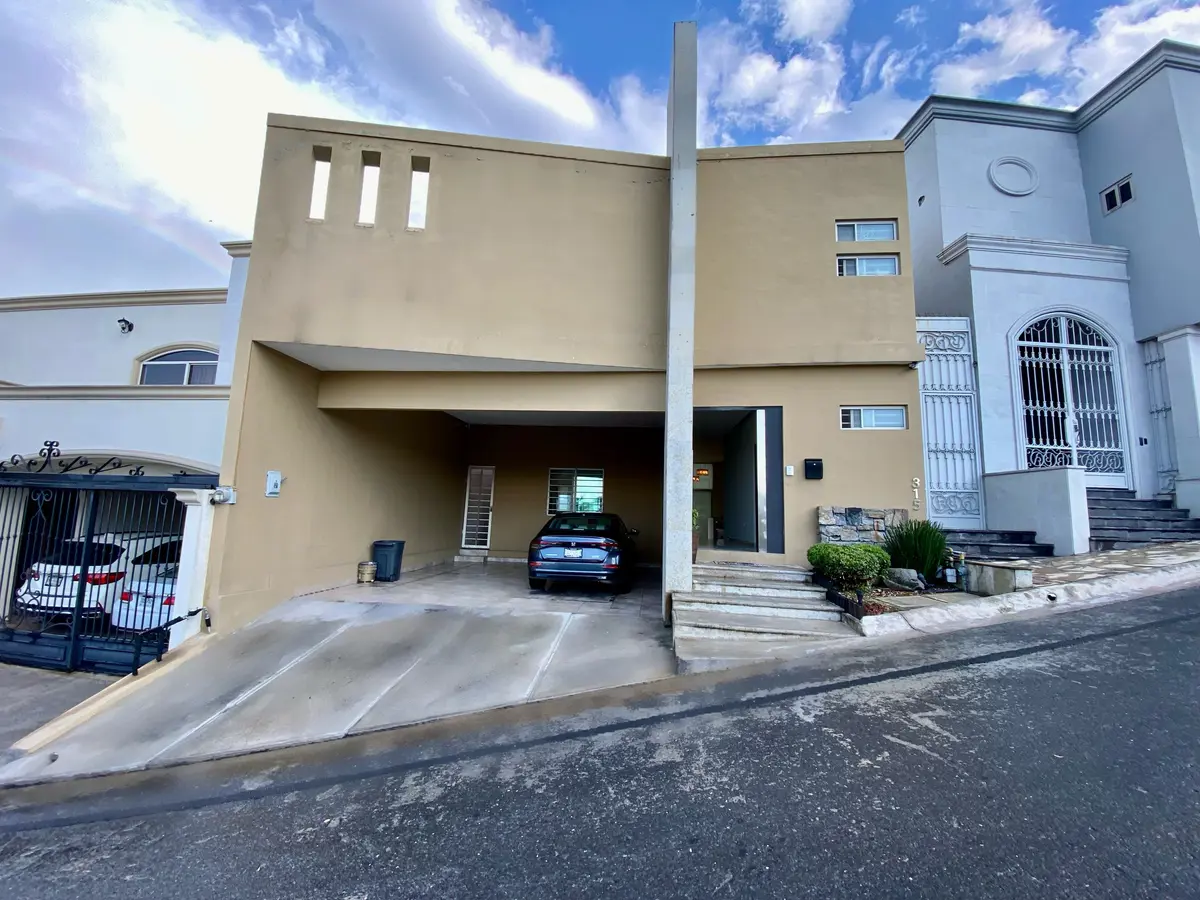 Casa en venta en Residencial Dinastía, Monterrey — foto 1 de 14