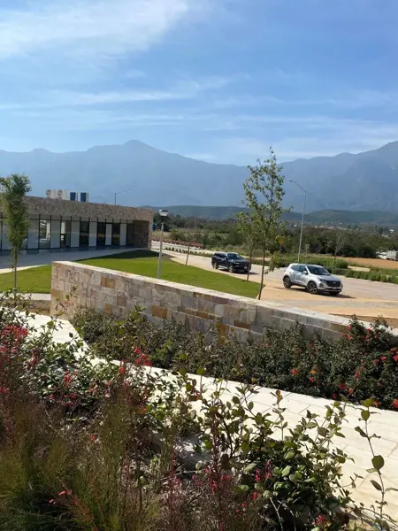 Terreno en venta en El Yerbaniz, Santiago — foto 3 de 16