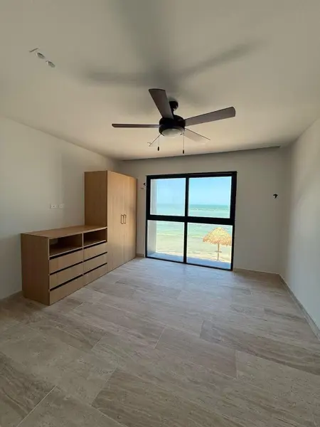 Casa en venta en Yucalpeten, Progreso — foto 3 de 36