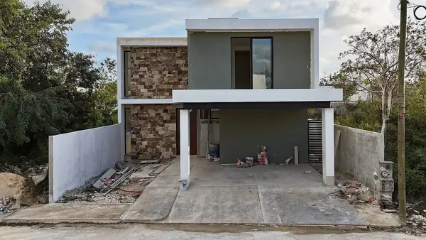 Casa en Venta en Conkal con Alberca y 3 Habitaciones, Merida