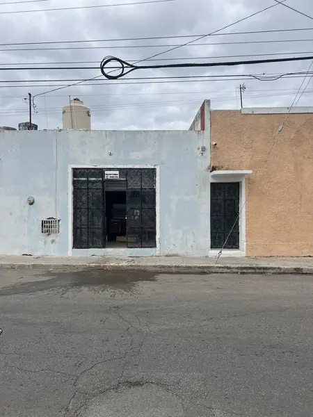 Se Vende Propiedad con Locales / Salones Mérida Yucatán la Ermita/ Santiago