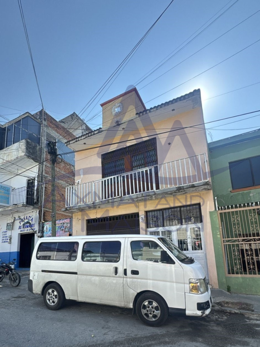 Casa en venta en San Roque, Tuxtla Gutiérrez — foto 1 de 33