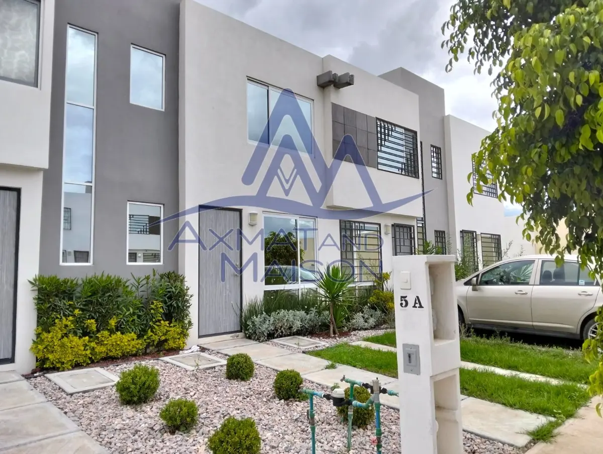 Casa en venta en Galaxia la Calera, Puebla — foto 1 de 21