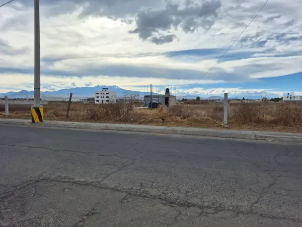 Terreno en venta en San Miguel Totocuitlapilco, Metepec — foto 2 de 4
