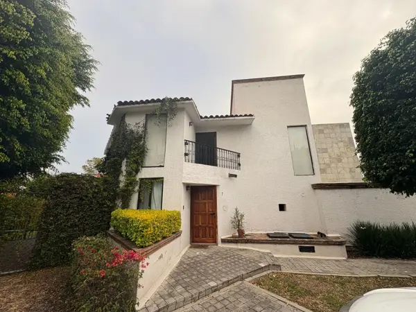 Casa en Rinconada Jacarandas, 3 Recámaras, Seguridad y Amenidades
