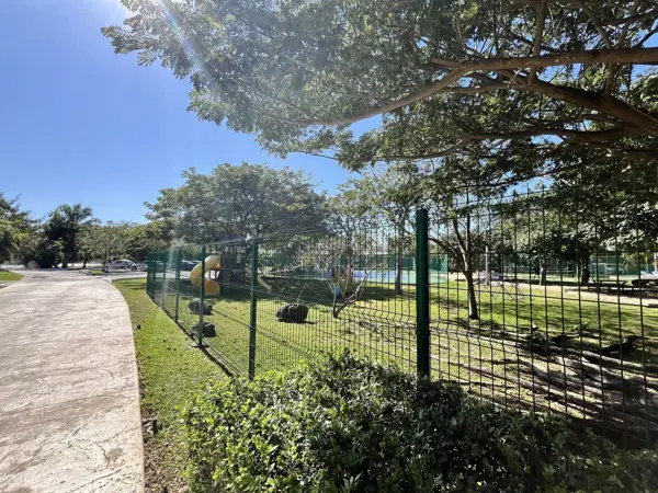 Terreno en Venta en Privada Residencial con Amenidades en Merida