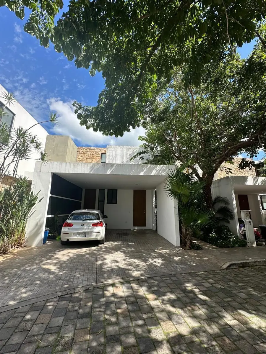 Casa en renta en Temozon Norte, Mérida — foto 1 de 19