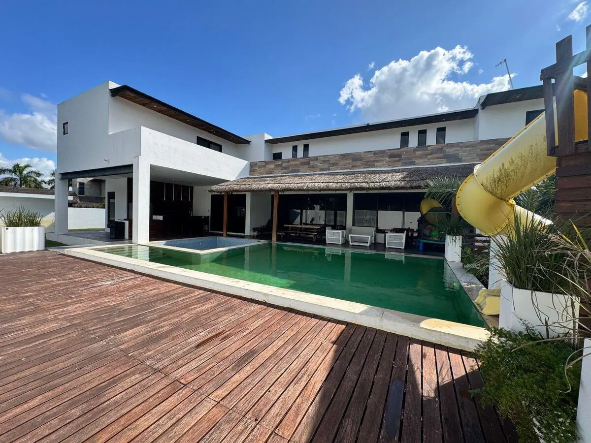 Casa en venta en Komchen, Mérida — foto 1 de 32