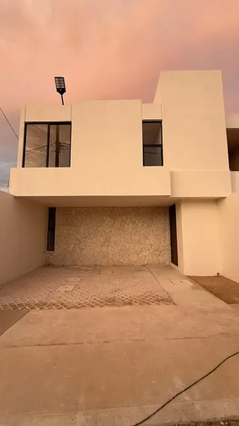Casa en venta en San Juan Bautista, Mérida — foto 2 de 23