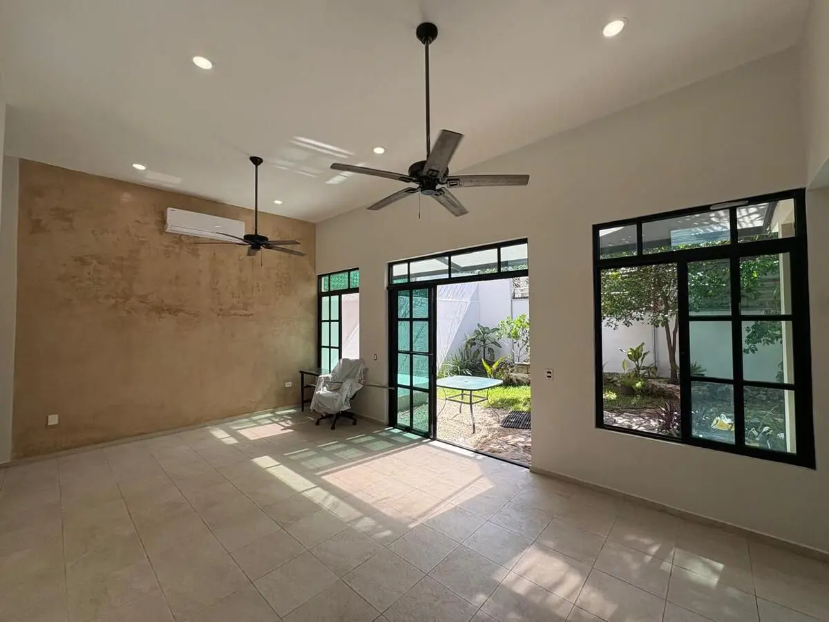 Casa en venta en Chuburna de Hidalgo, Mérida — foto 1 de 17