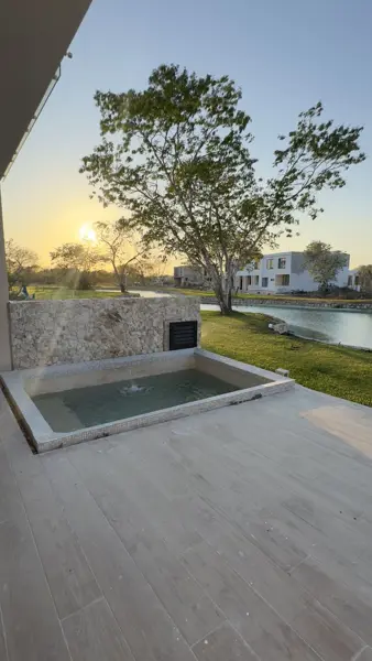 CASA EN VENTA , PRIVADA ALTOZANO, MERIDA, YUCATAN