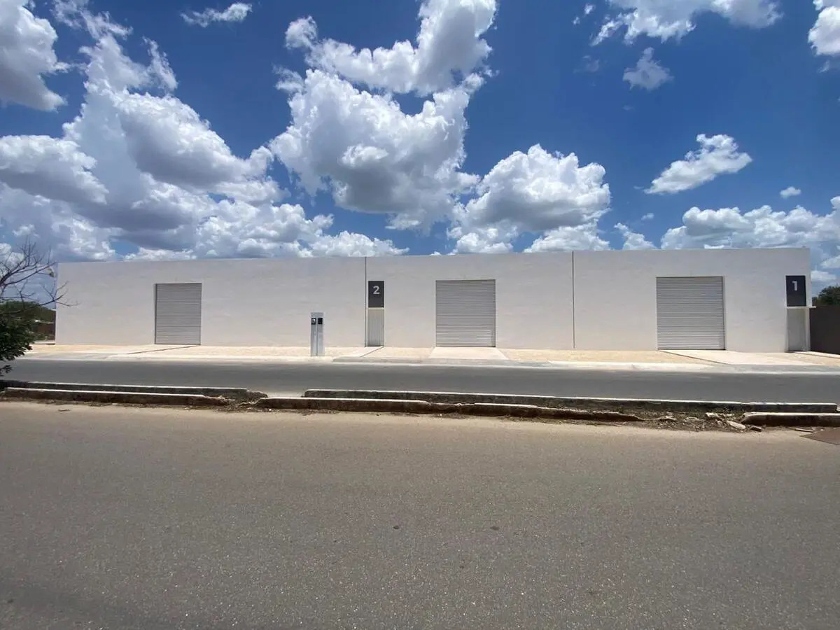 Bodega en renta en El Roble Agricola, Mérida — foto 1 de 23