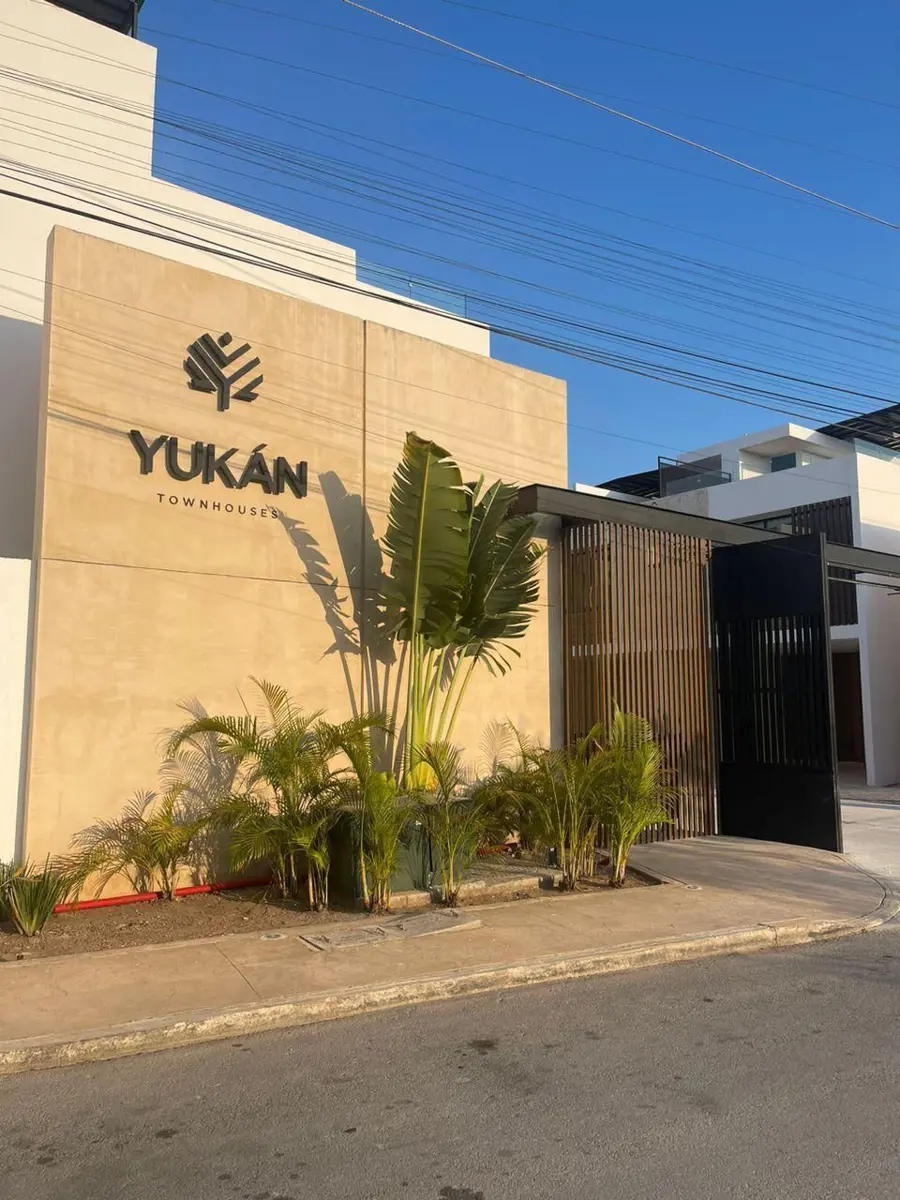 Casa en venta en Cholul, Mérida — foto 1 de 15