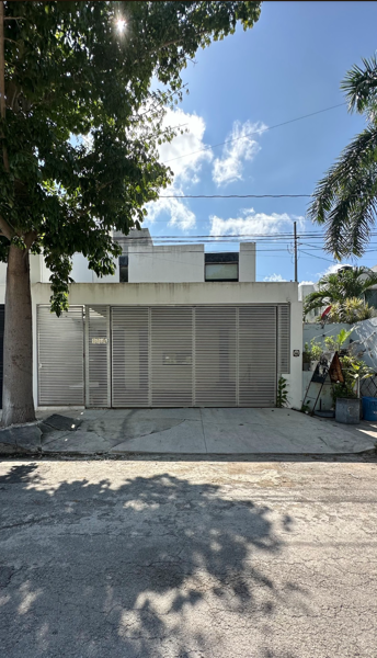 Casa en venta en San Antonio Cinta, Mérida — foto 2 de 17