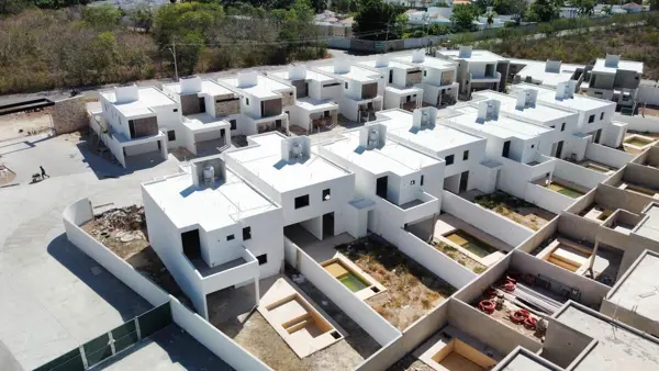 Casa en Venta en Merida, Privada en Temozon Norte!