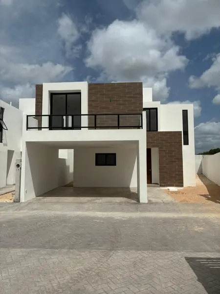 Casa en venta en Temozon Norte, Mérida — foto 1 de 34