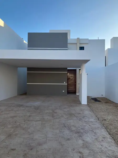 Casa en Venta en Merida Privada Residencial en Cholul Mod 224
