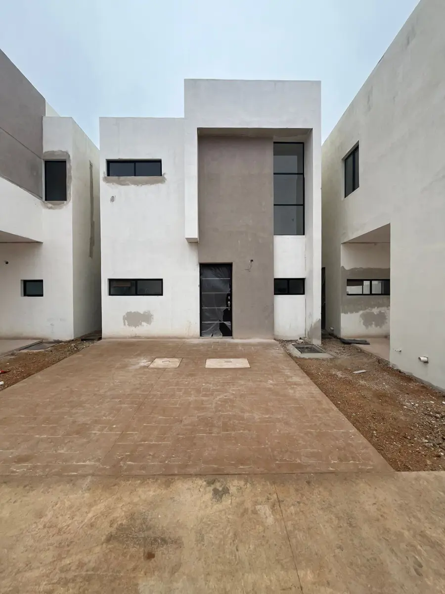 Casa en venta en Tixcacal Opichen, Mérida — foto 1 de 23