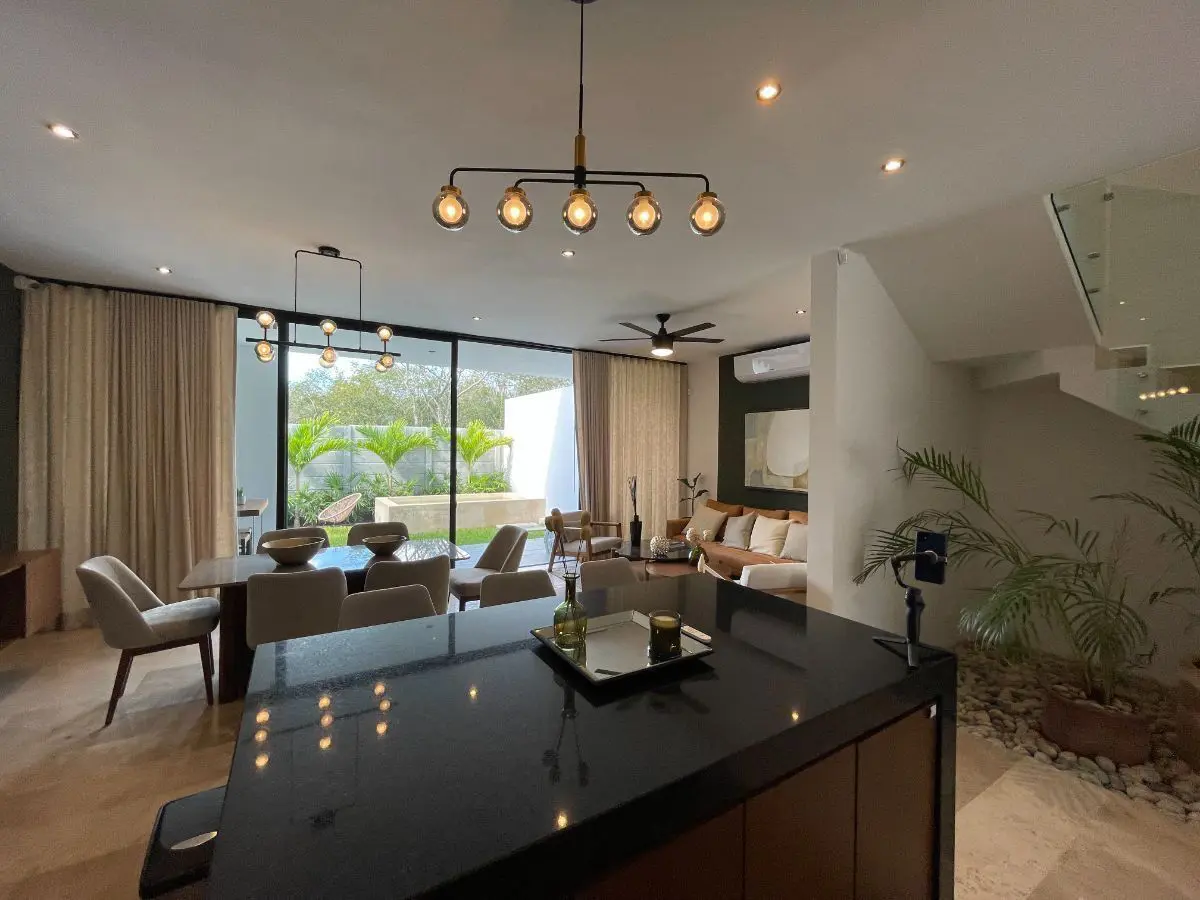 Casa en venta en Temozon Norte, Mérida — foto 1 de 24