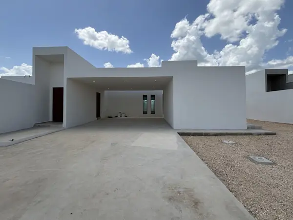 CASA EN VENTA EN DZITYA, MERIDA CON 4 HABITACIONES